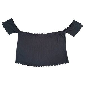 Popular 21 Black Off Shoulder Lettuce Hem Crop Top – Size L